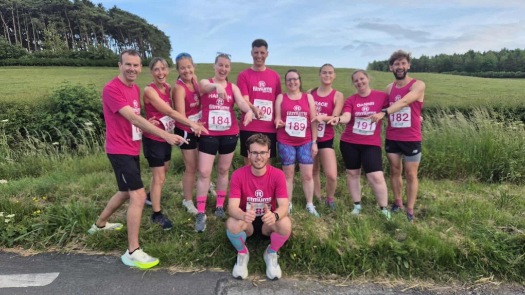 ten Fitmums and Friends  before a Champagne League race on Joe's birthday